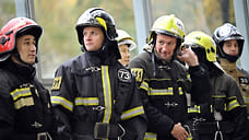 На улице Альпийской в Сочи эвакуируют жильцов пятиэтажного дома из-за пожара