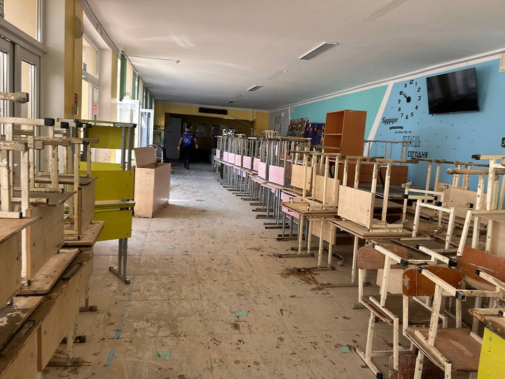 Разрушены два автомобильных и один пешеходный мост