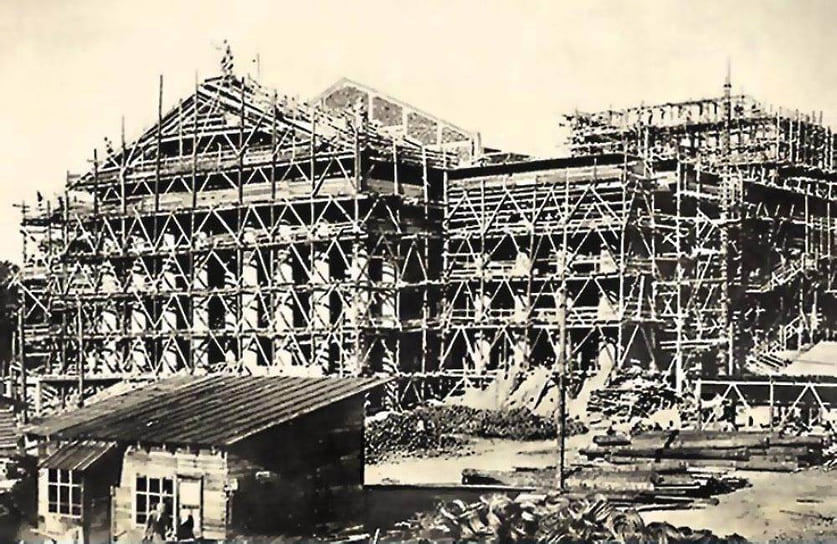 Работы велись даже в сложных климатических условиях