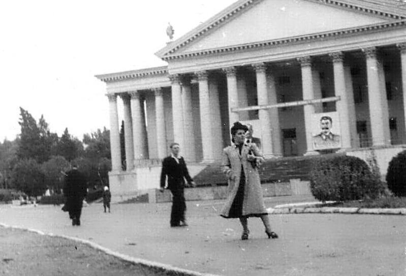 На строительство Зимнего театра в Сочи ушло 11,5 млн советских рублей