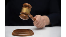 В КЧР суд взыскал с экс-директора строительной компании более 452 млн рублей