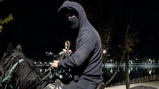 Всадники в масках избили пенсионеров плетками на озере в Кисловодске