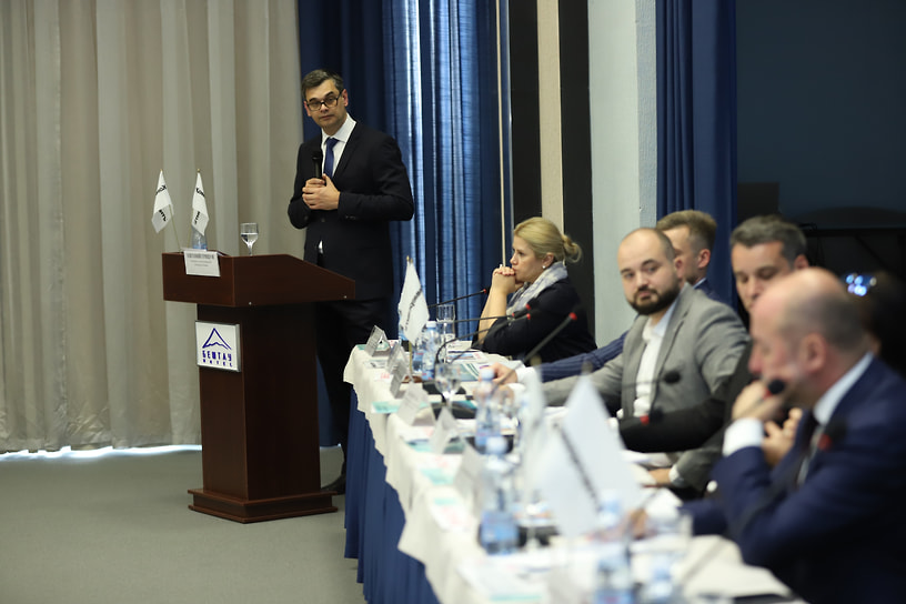 Некоторые из поднятых во времени дискуссии тем и представленных фактов заставили экспертов серьезно задуматься над тем, какой будет следующая встреча на этой площадке
