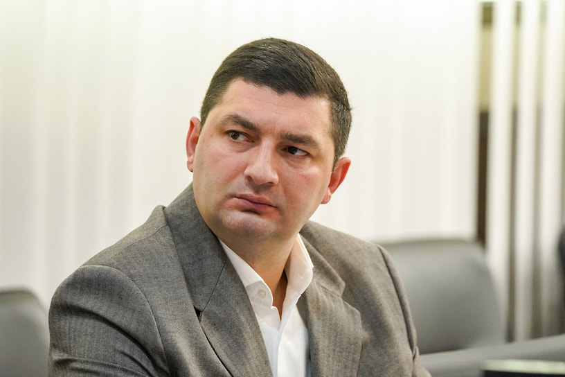 Артур Дзускаев, начальник отдела по лицензированию и государственному контролю (надзору) за розничной торговлей алкогольной и спиртосодержащей продукцией Министерства сельского хозяйства РСО - Алания
