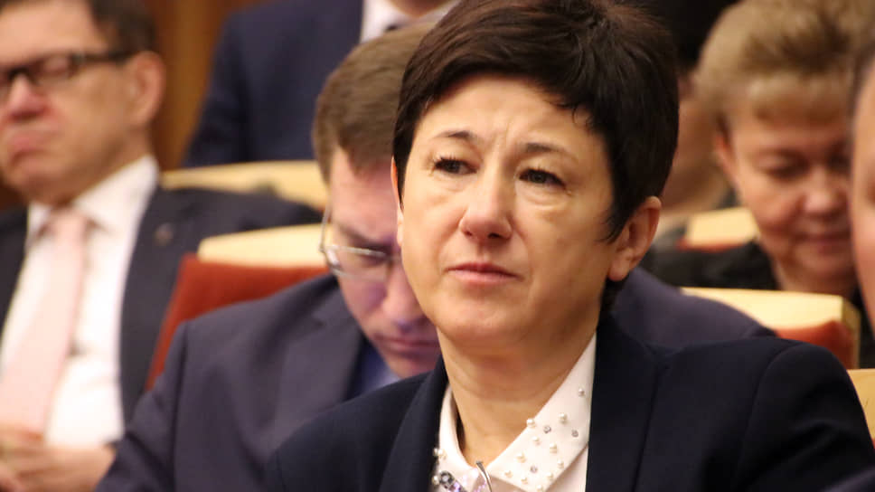 Елену Прочаковскую обвиняют в мошенничестве при трудоустройстве знакомой в Красногорске