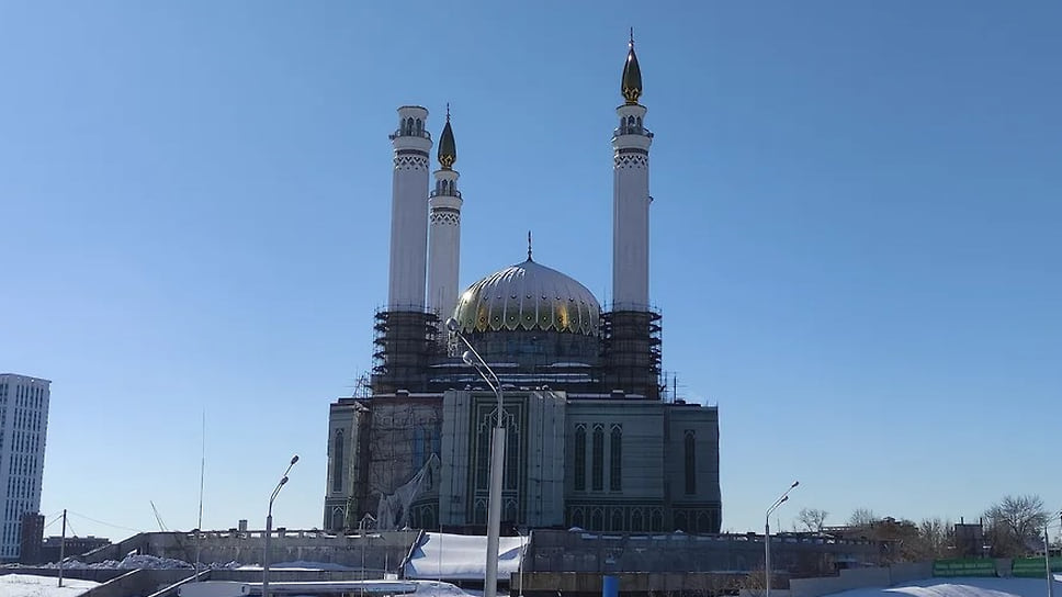 В 2023 году рухнул один из куполов мечети