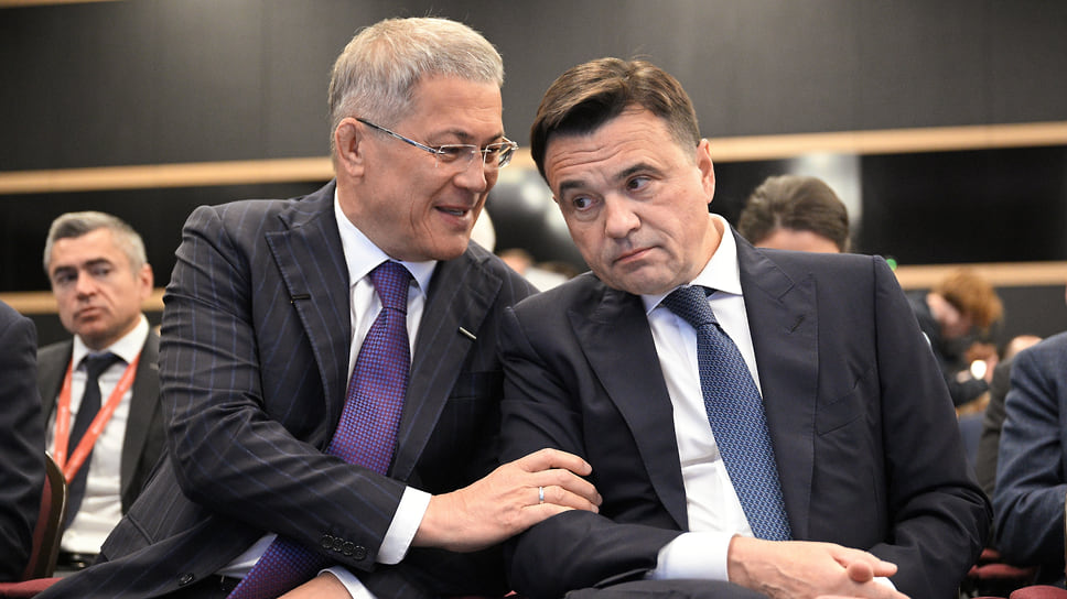 Глава Башкирии Радий Хабиров (слева) занял по итогам ноября 16 место в рейтинге влияния, губернатор Подмосковья Андрей Воробьев (справа) — пятое