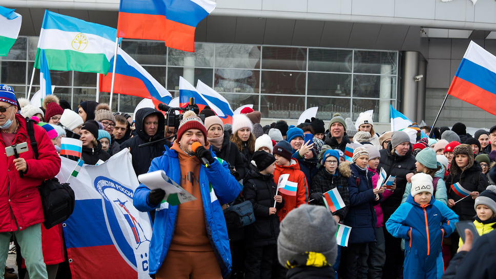 27 февраля на площади перед УСА «Уфа-Арена» прошла встреча с призерами, участниками и тренерами зимних Олимпийских игр 2022 года