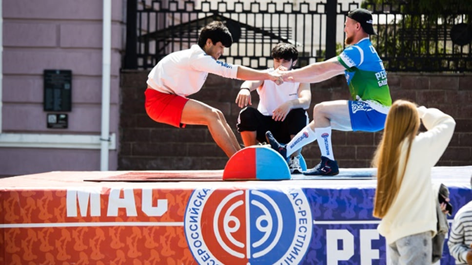 Выступление рестлеров