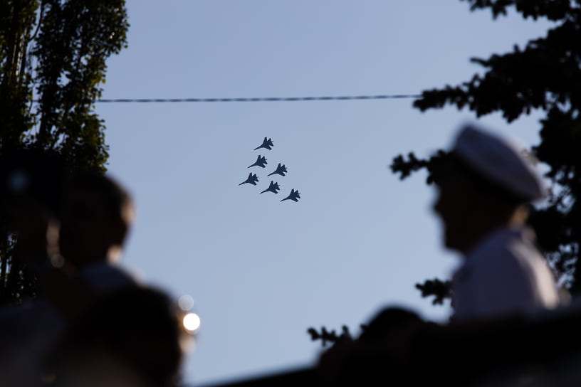 Летают «Витязи» на самолетах «Су», двигатели которых разработаны на ОДК-УМПО