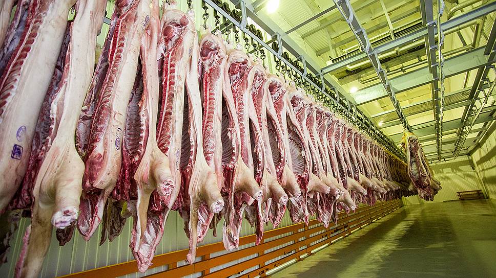 Дальневосточным переработчикам свинины придется закупать китайское мясо в Москве