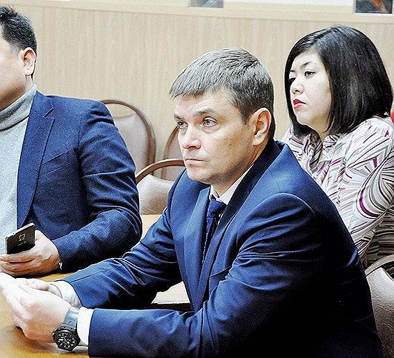 Евгений Корж пообещал на должности сити-менеджера Уссурийска в первую очередь выполнить поручения губернатора Приморья