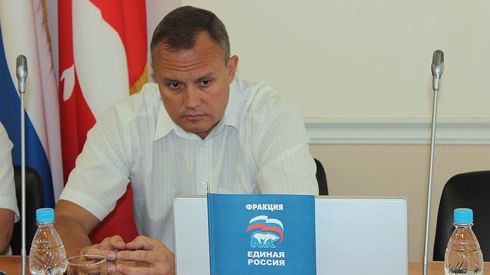Сосредоточение на проблемах вверенного ему города заставило Андрея Косолапова грустить сразу после голосования