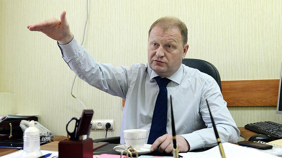 Депутат облсовета Павел Меркулов поучаствовал в создании партии «Честно!», но идти против воли центра не захотел