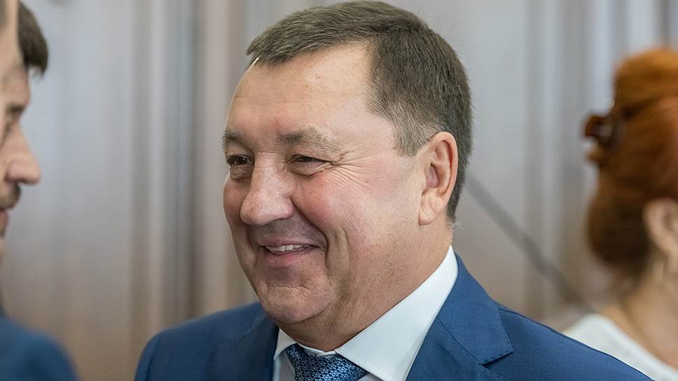 Зампредседателя Белгородской областной Думы Владимир Зотов может получить полный контроль над аэропортом Белгорода и его долгами