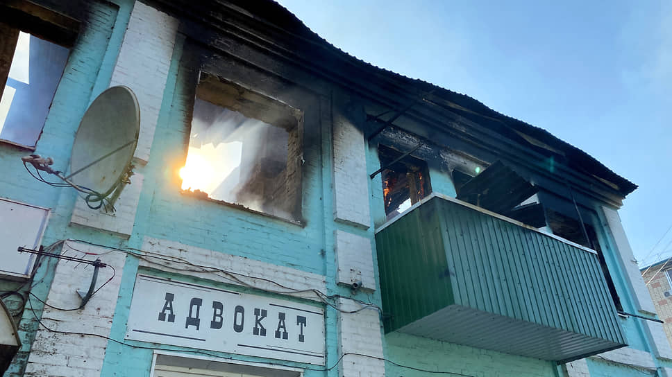 Белгородские власти спешат отремонтировать пострадавшие от обстрелов дома в Шебекине