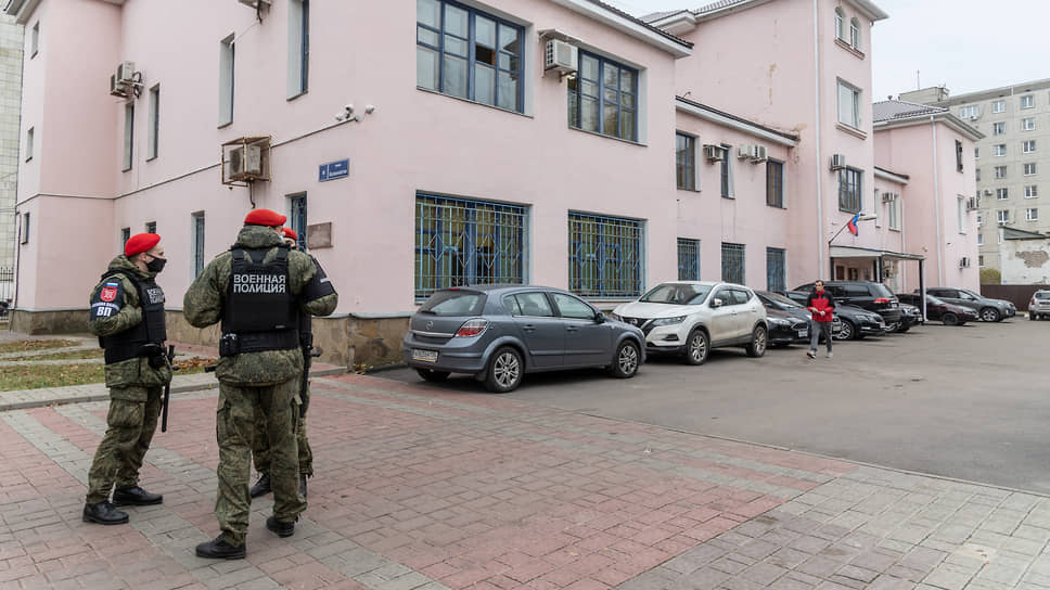 Осужденные за сбыт оружия мобилизованные не стали обжаловать приговор Воронежского гарнизонного суда