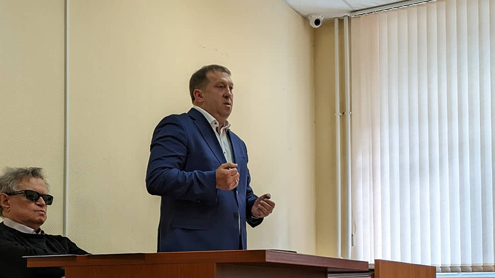 Помощник депутата Госдумы Виктор Липинский назвал подсудимого Романа Жогова (на фото) честным и порядочным человеком