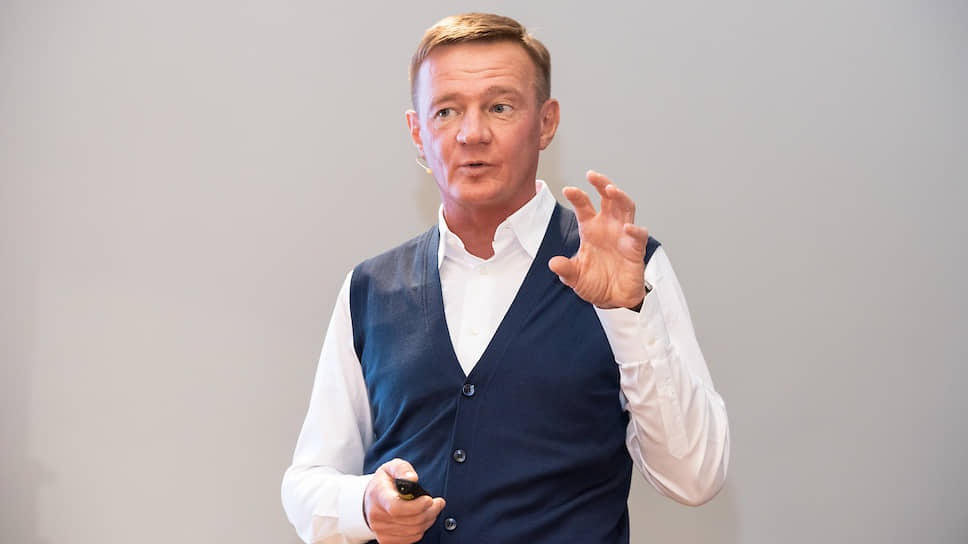 Избранный губернатор Курской области Роман Старовойт