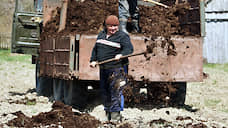 Прокуратура проверяет «сползание» навоза на воронежское село