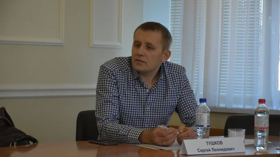 Сергей Тушков ранее был женат на Диане Войне, вместе с которой контролировал ООО «Мценский завод по обработке цветных металлов»