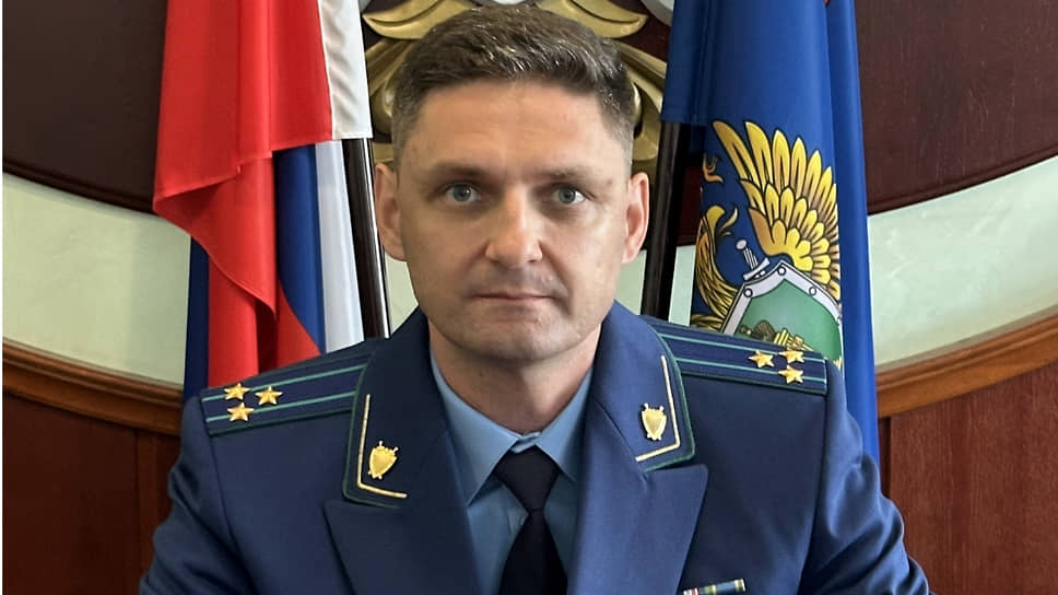 Александр Лазарев