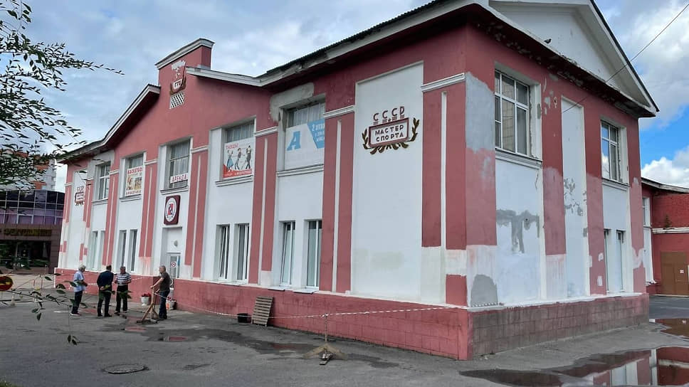 Здание «Спартака» расположено на улице Советской в Курске