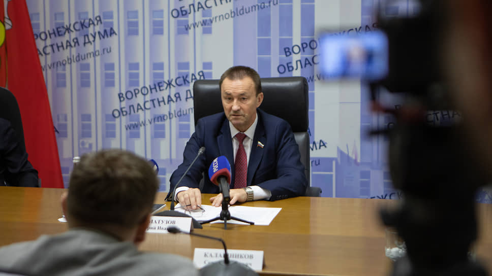 Председатель воронежской областной думы Юрий Матузов