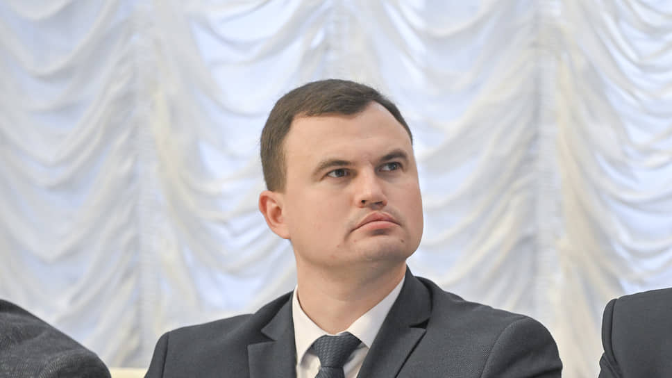 Руководитель управления пресс-службы и протокола воронежской областной думы Олег Мухин