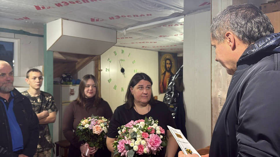 Белгородской семье с шестью детьми передали генератор из Воронежской области