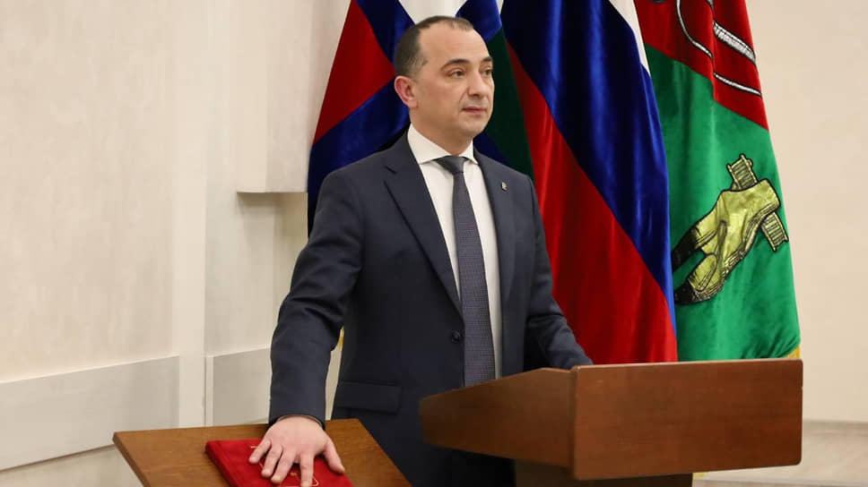 Владимир Жданов