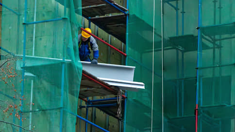 Спустя месяц после атаки ВСУ на дом в Воронеже в ПВР остаются 16 человек // В мэрии Воронежа рассказали о ходе работ в поврежденном ВСУ доме на левом берегу