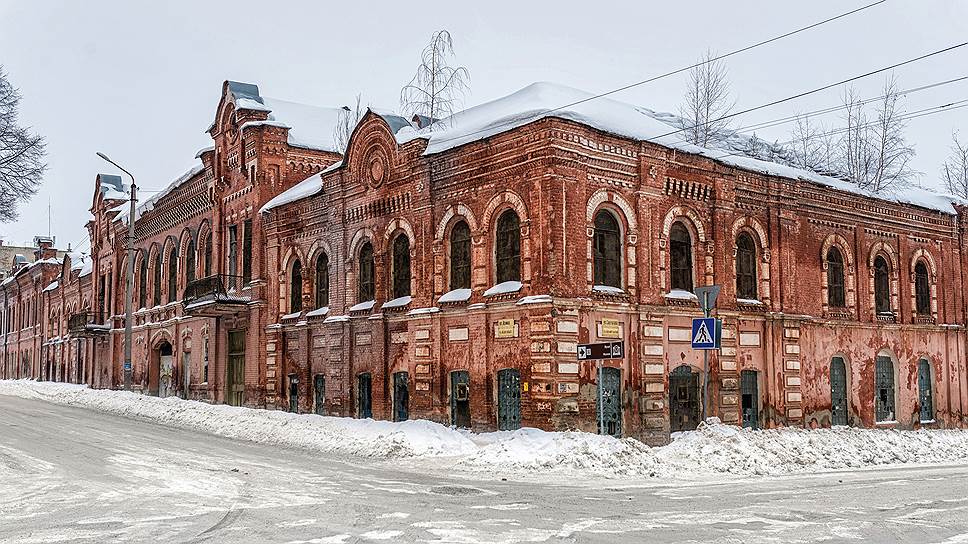 Памятник промышленной архитектуры XIX века - Елецкая табачная фабрика.