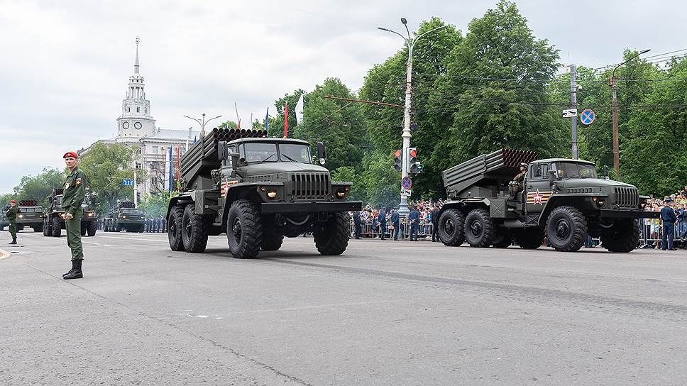 Реактивная система залпового огня &quot;Град&quot; 99-го самоходного артиллерийского полка