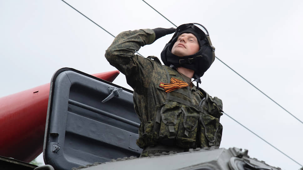 Проведение парадов Победы в Воронеже возобновилось в связи с возвращением в город штаба 20-й гвардейской общевойсковой армии в 2015 году