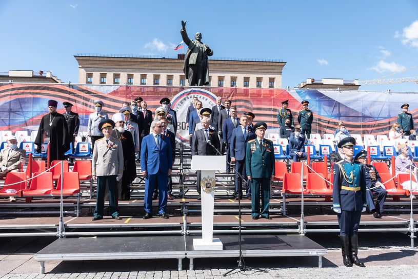 24 июня. С отсрочкой на два месяца из-за коронавируса в Воронеже проходит Парад Победы. В Орле и Белгороде от проведения парада из-за всплеска заболеваемости отказались, в Курске его перенесли на август