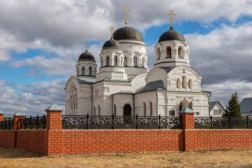 Храм во имя святителя и чудотворца Николая, село Масловка Лискинского района Воронежской области