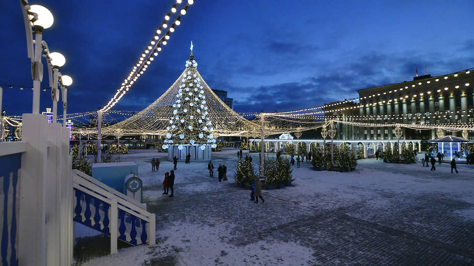 Официальное открытие главной елки Черноземья в 2023 году запланировано в 17:00 31 декабря