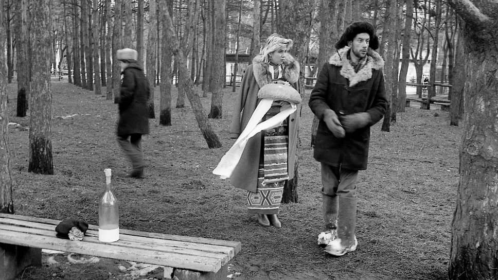 Подготовка к съемке четвертого международного фестиваля «Кивин-1993» в Воронеже в парке «Алые паруса»
