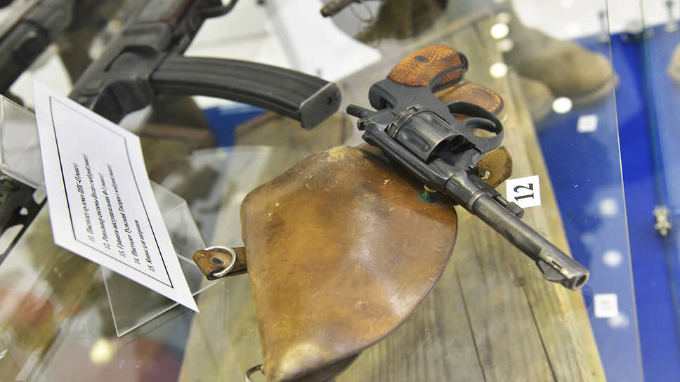 Револьвер системы Нагана в Музее-диораме