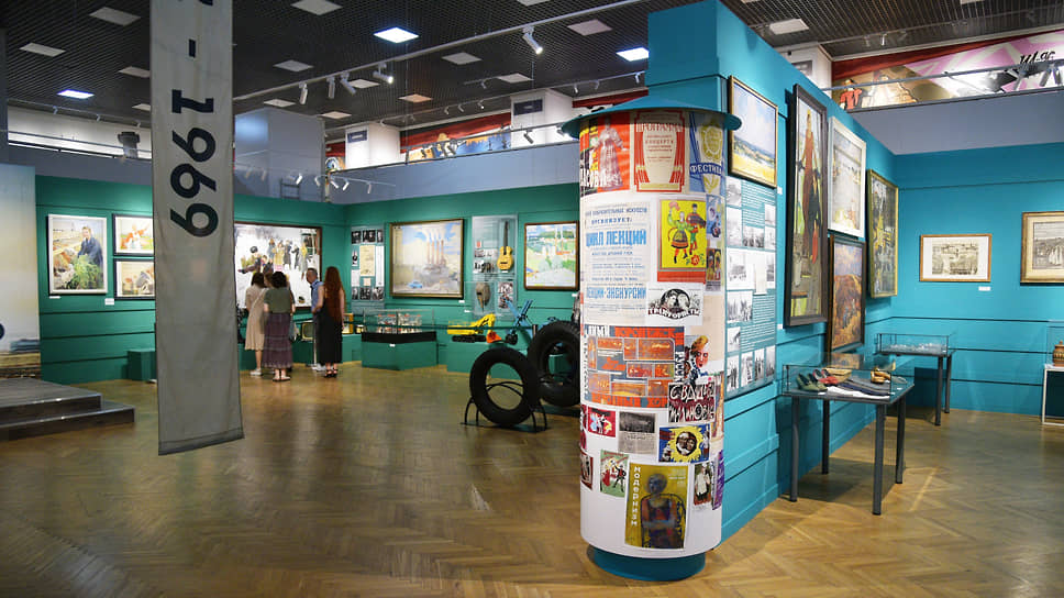 Музейные предметы, представленные на выставке, иллюстрируют историю региона