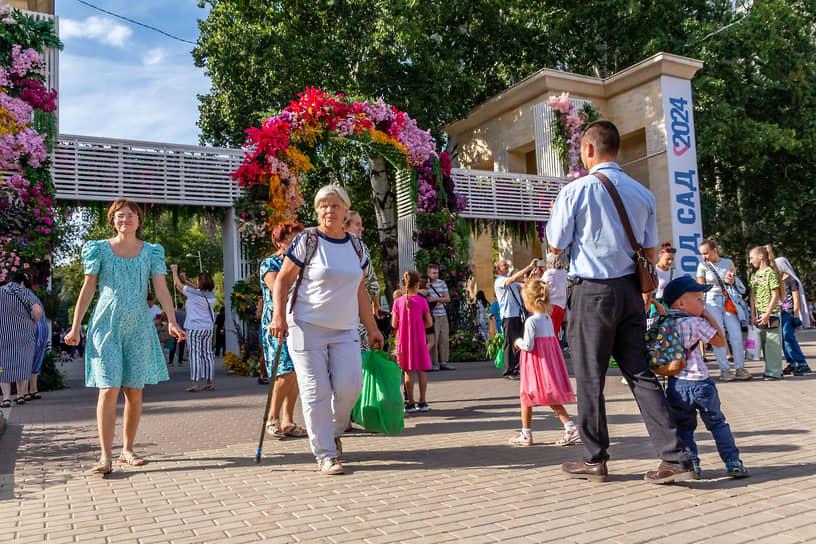 Фестиваль, по данным властей, посетили более 70 тыс. человек