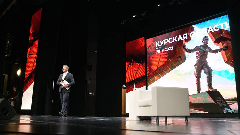 «Считаю, что нужно использовать газопроводы, которые сейчас практически не используются для подачи газа в европейские страны. Нет необходимости в том, чтобы отправлять газ на экспорт, а потом из-за границы получать нужную продукцию втридорога». В феврале 2023 года Роман Старовойт настаивал на необходимости строительства в регионе завода по производству азотных удобрений ОАО «Куйбышевазот». Активисты &lt;a href=&quot;/doc/6224322&quot;>опасались «экологической катастрофы»  и собирали подписи за отмену проекта&lt;/a>