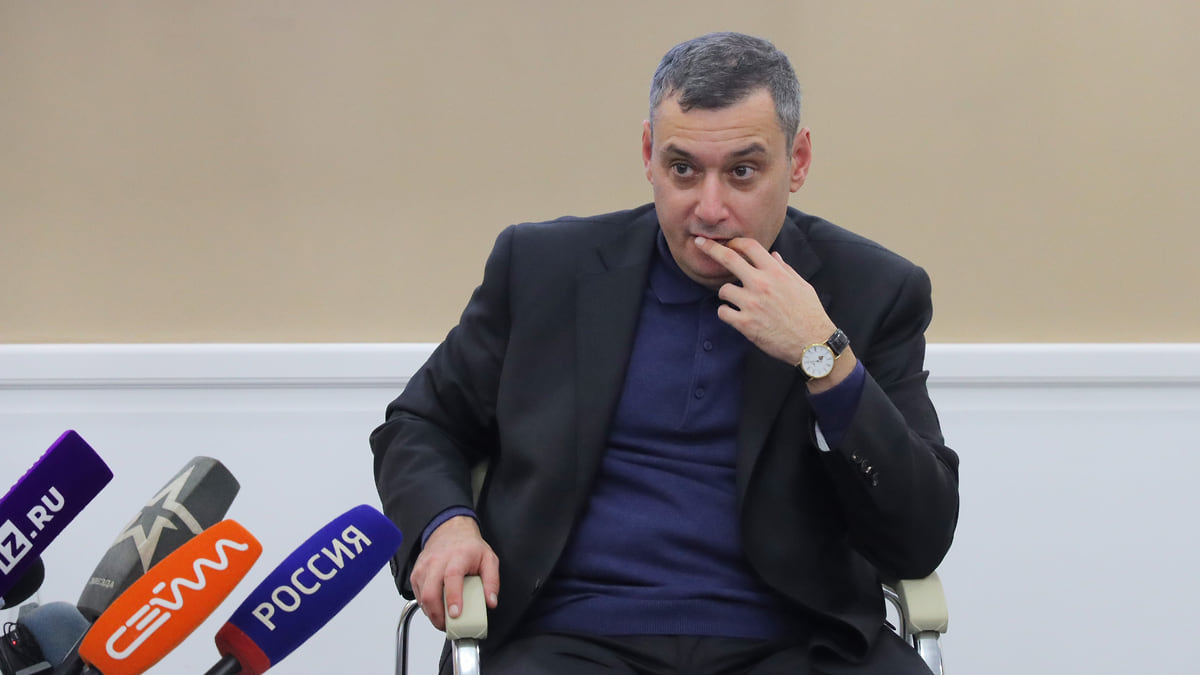 «Вам, что, деньги не нужны?»