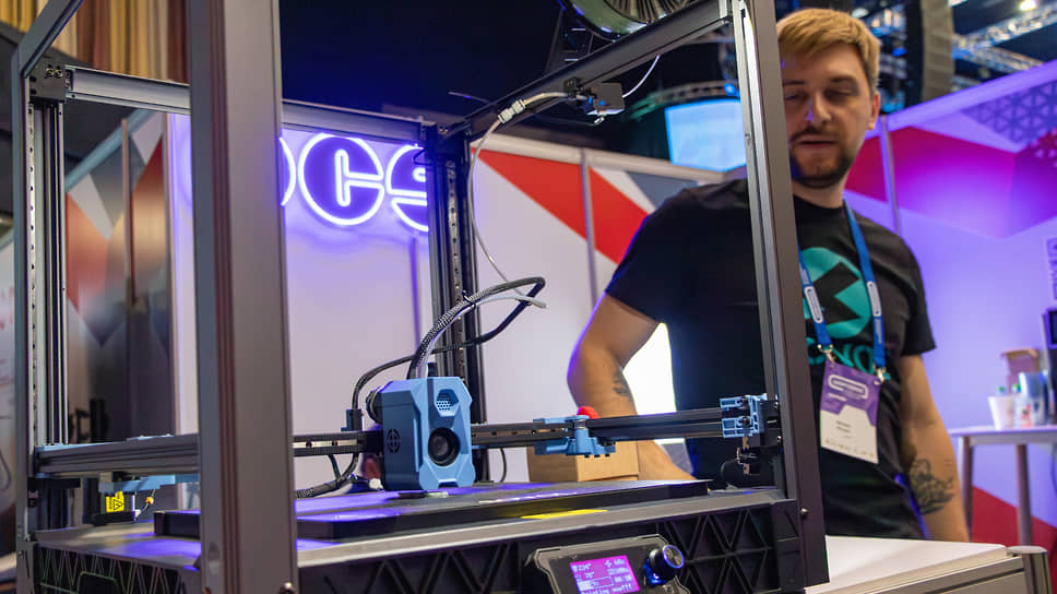 3D-принтер, представленный в экспозиции форума «Цифроземье» в Воронеже