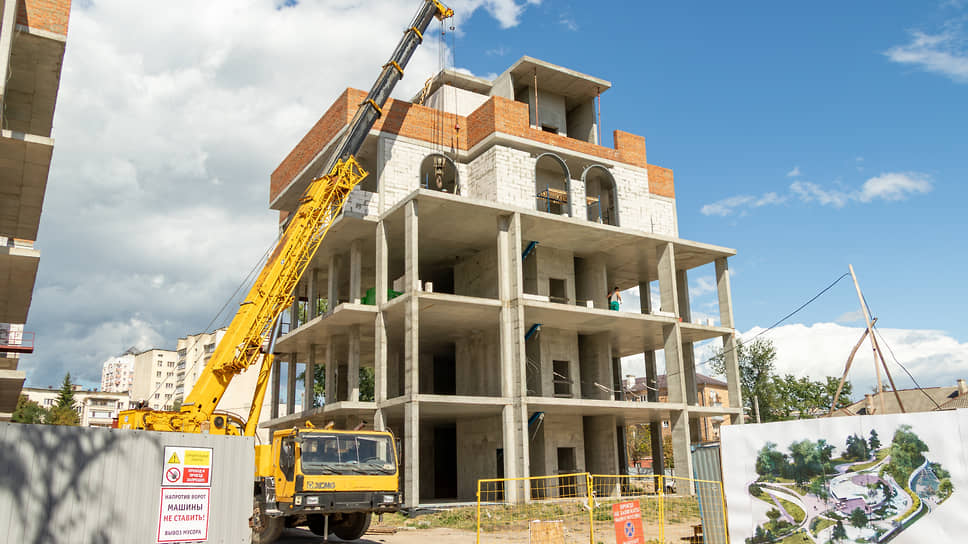 Стройплощадка «Белого квартала» в августе 2025 года