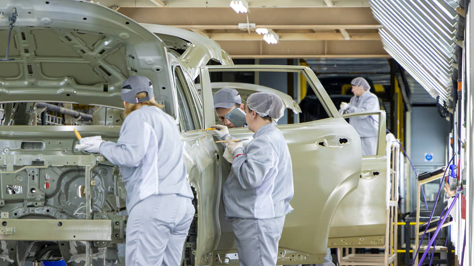 После подготовительных работ кузова проходят промежуточный контроль, необходимый для поддержания стандартов производства