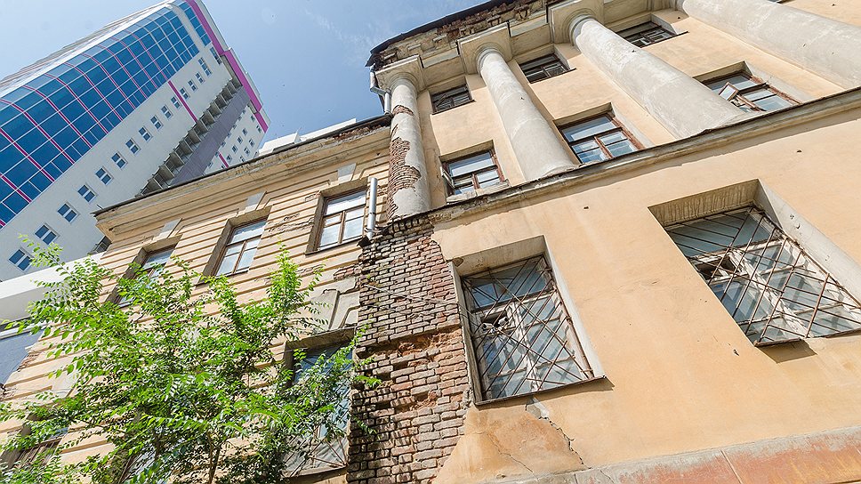 Сохранение исторического наследия и параллельное строительство в исторической части города высотных зданий — несовместимы