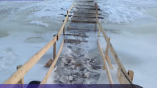 Под Ярославлем из-за разрушающегося льда закрыли переправу через Волгу