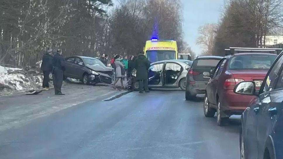 Фото со страницы группы «Подслушано у водителей Ярославль»